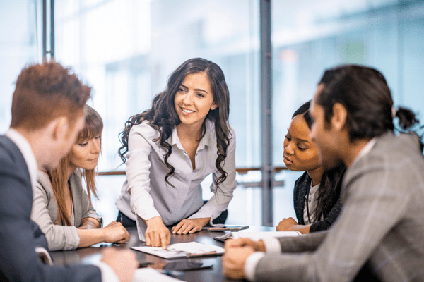 Leadership-quiet people meeting